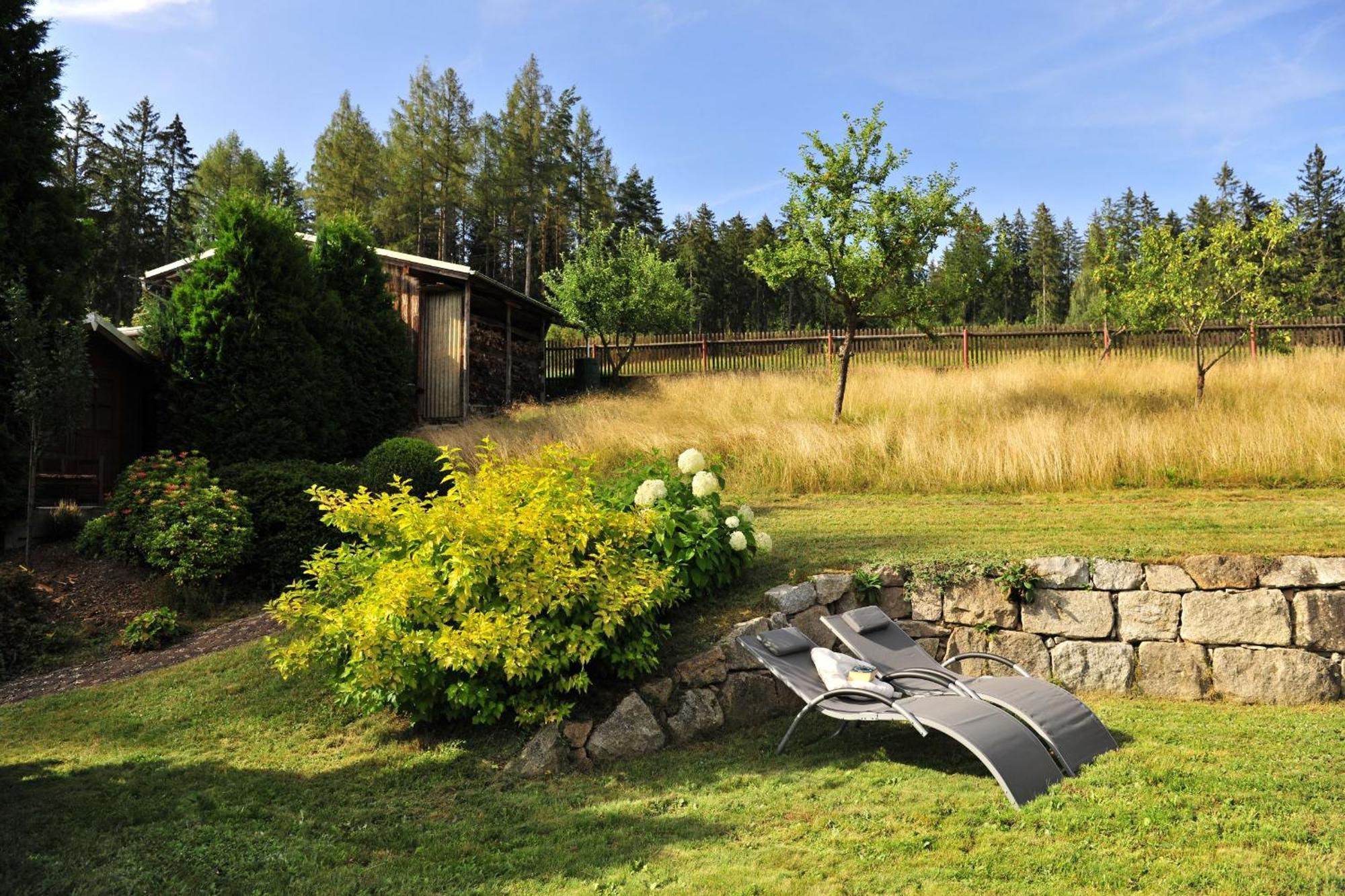 Exklusives Ferienhaus "Waldzauber" Ruhe Und Natur Pur Am Waldrand Geniessen Schönheide Exterior foto